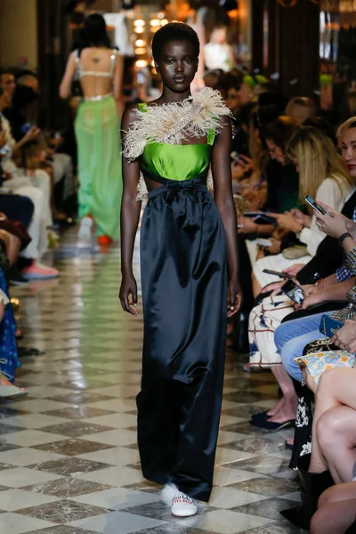 Look 41